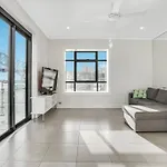 Iconic Harbour Bridge Views